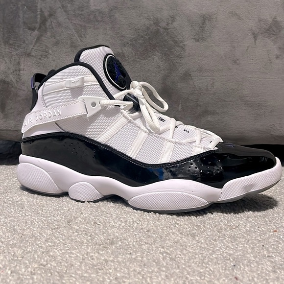 Michael Jordan Six Rings Black and White shoes Size 11